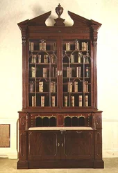 Chippendale-Bücherregal mit gotischen Verzierungen, um 1760